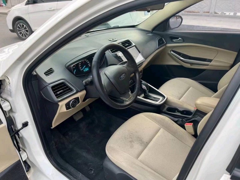 徐州18年福特福睿斯6