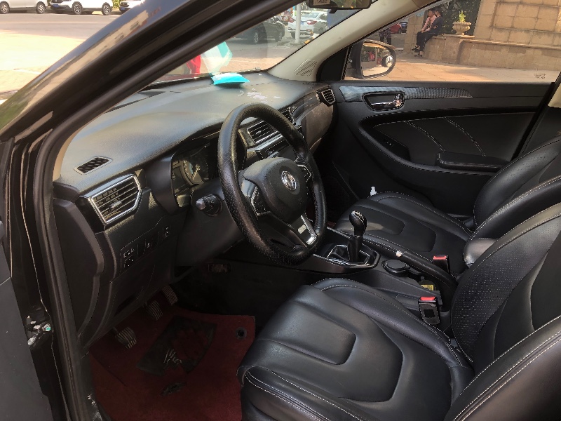 北京18年东风风光7