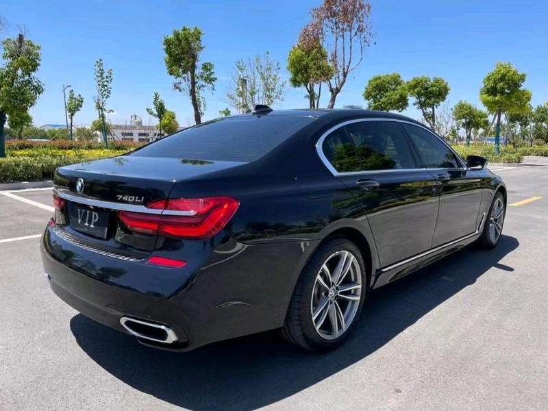 盐城18年宝马7系1