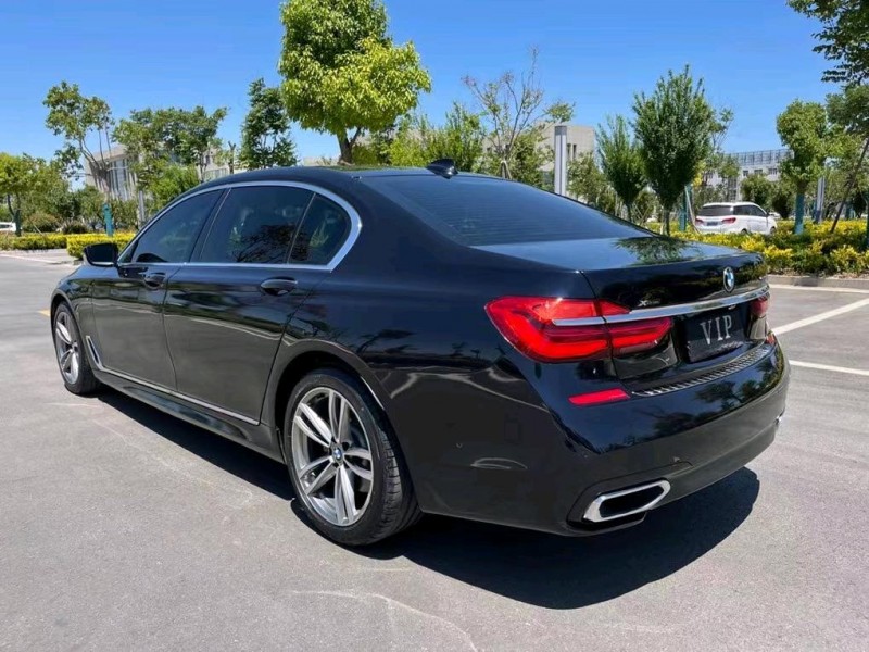 盐城18年宝马7系9