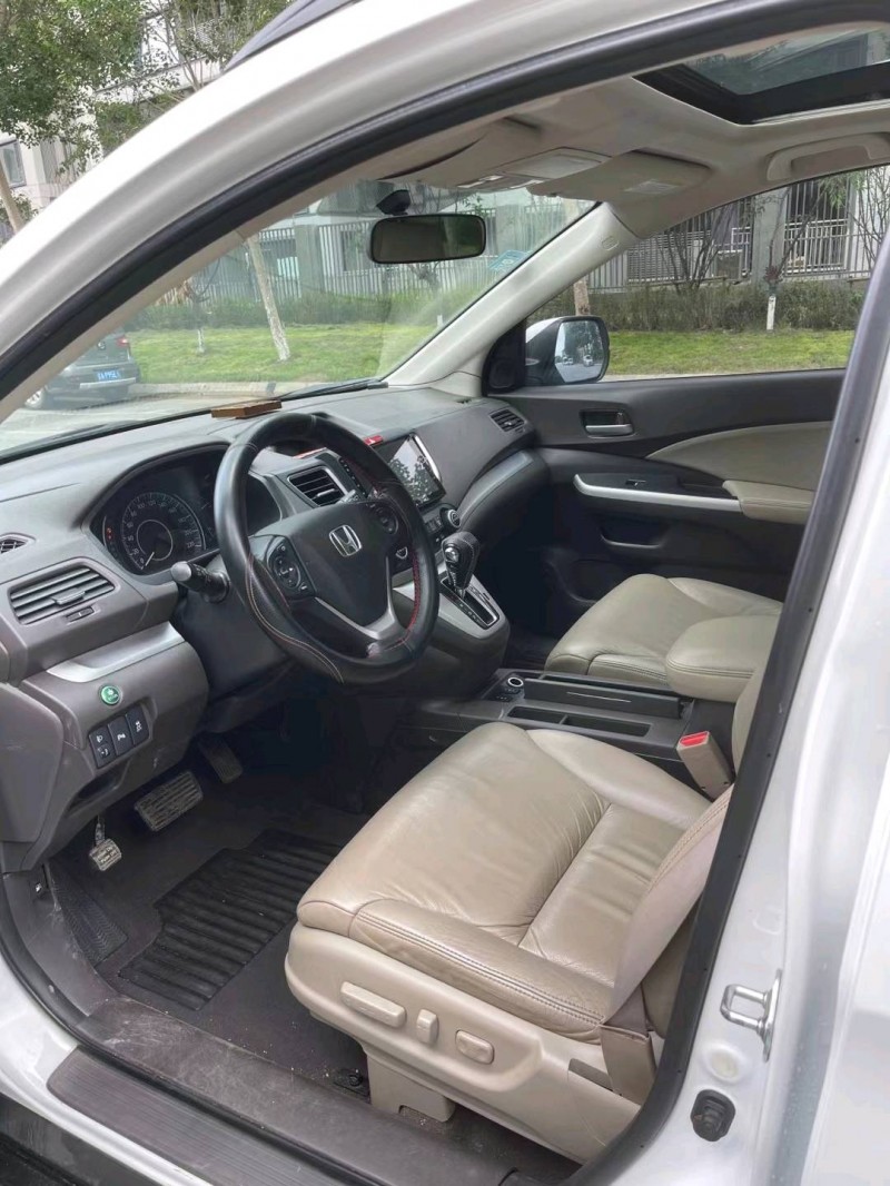 沈阳14年本田CR-V6