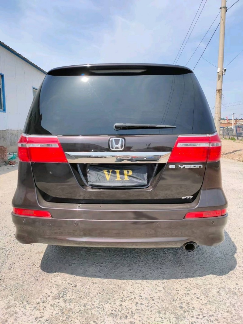 沈阳15年本田艾力绅3