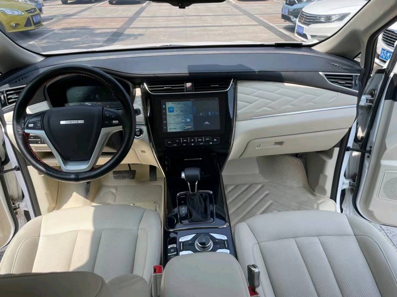 常州19年長安汽車歐尚7