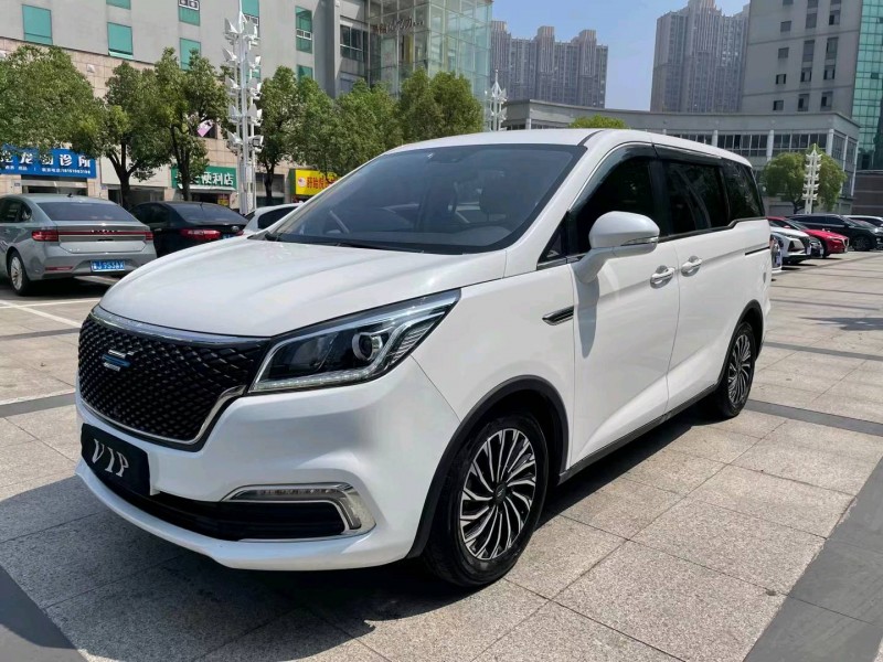 常州19年長安汽車歐尚9