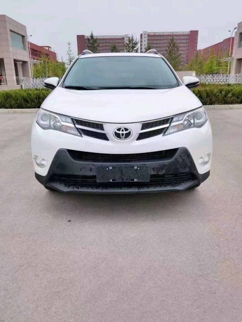 杭州16年豐田RAV4榮放1