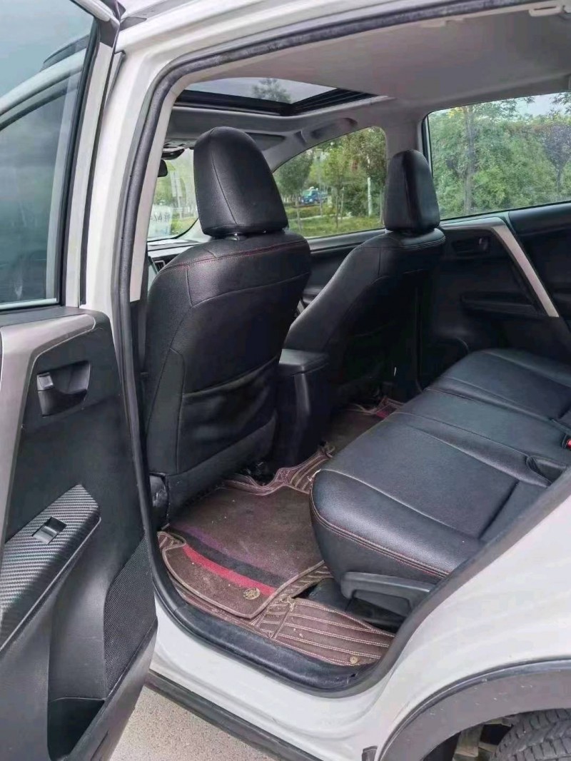杭州16年豐田RAV4榮放5