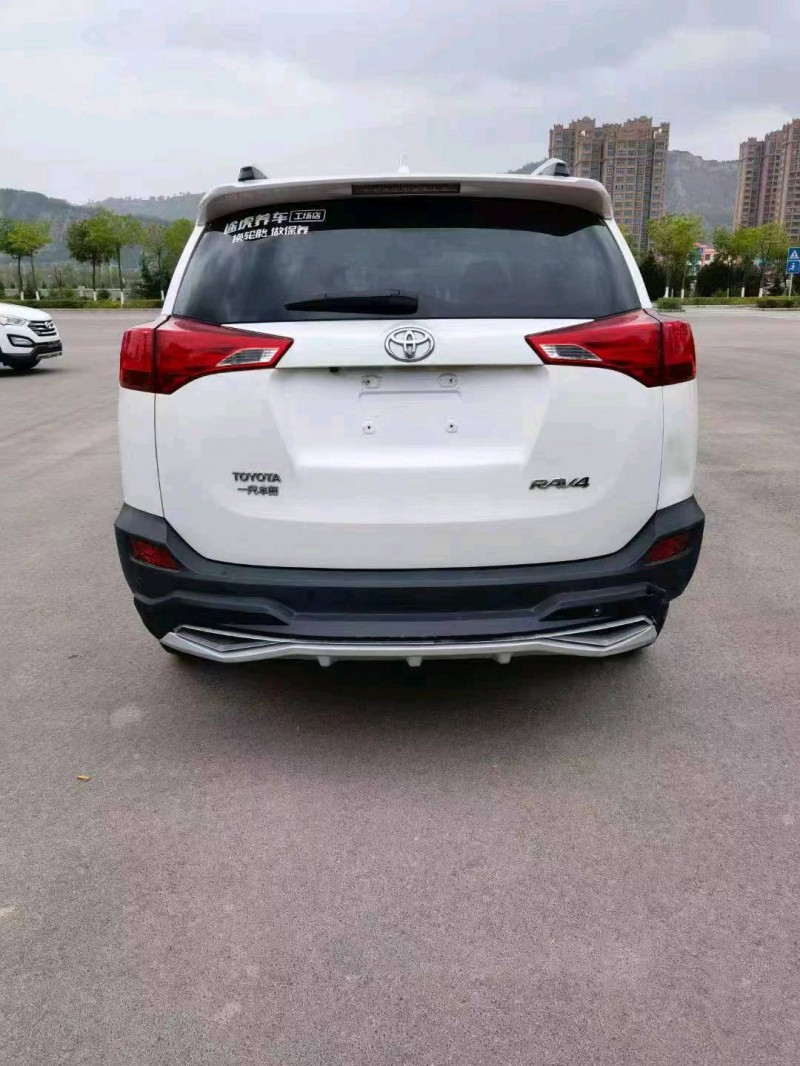 杭州16年豐田RAV4榮放6
