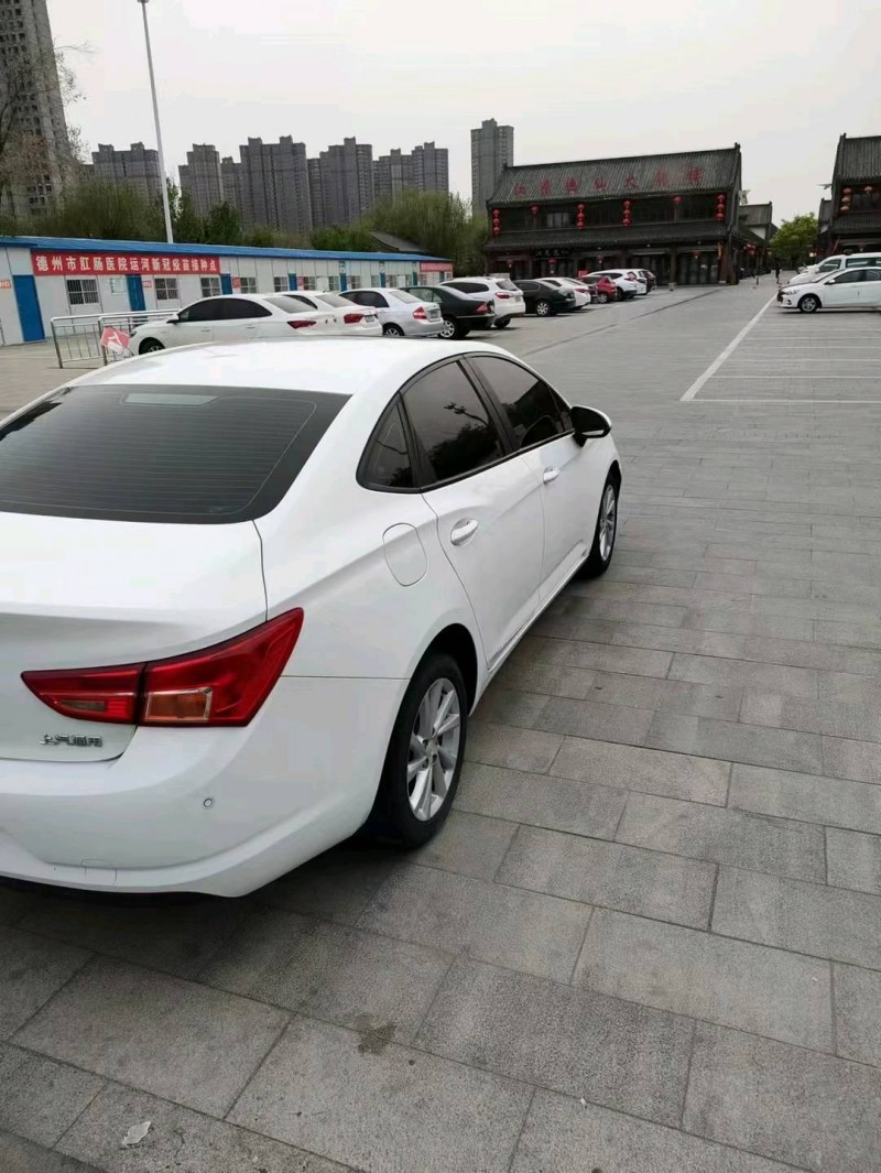 东营19年别克威朗8