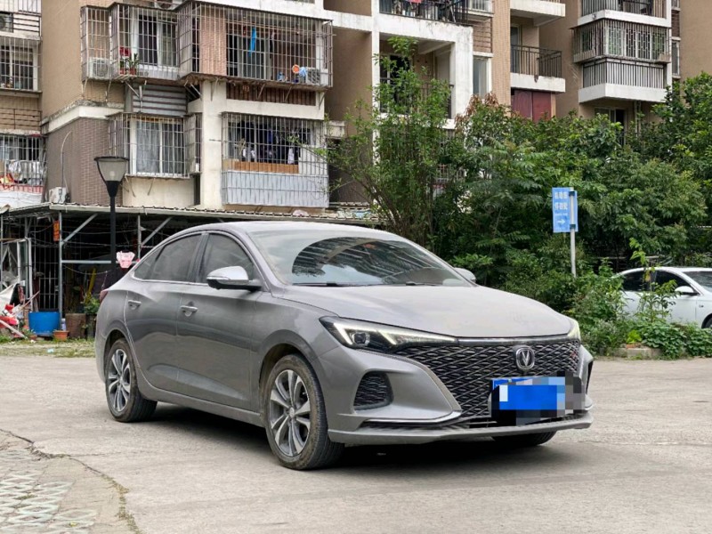 漳州20年長安汽車逸動1