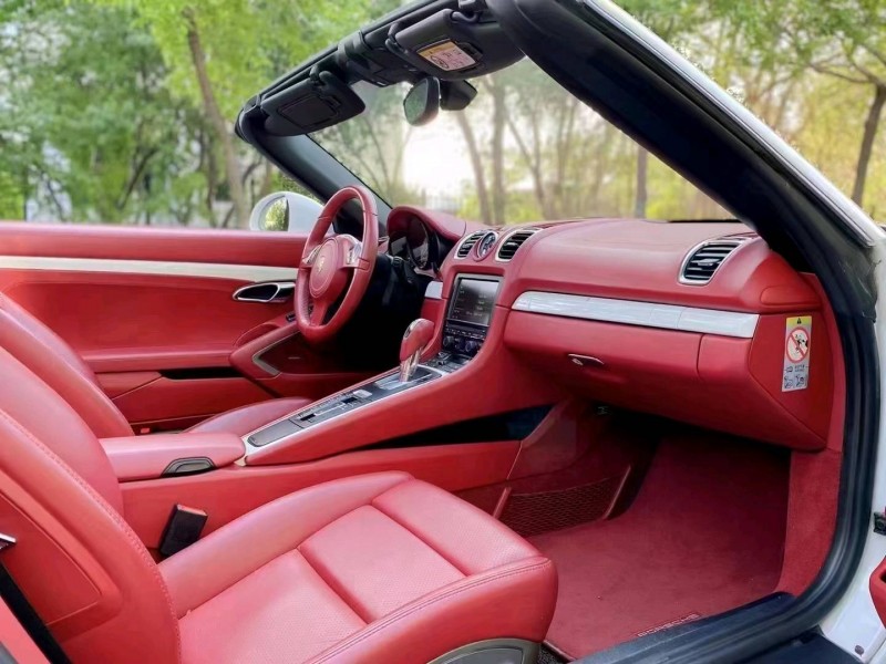 天津16年保時捷Boxster6