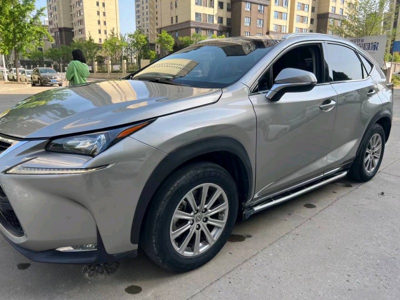 北京16年雷克萨斯NX8