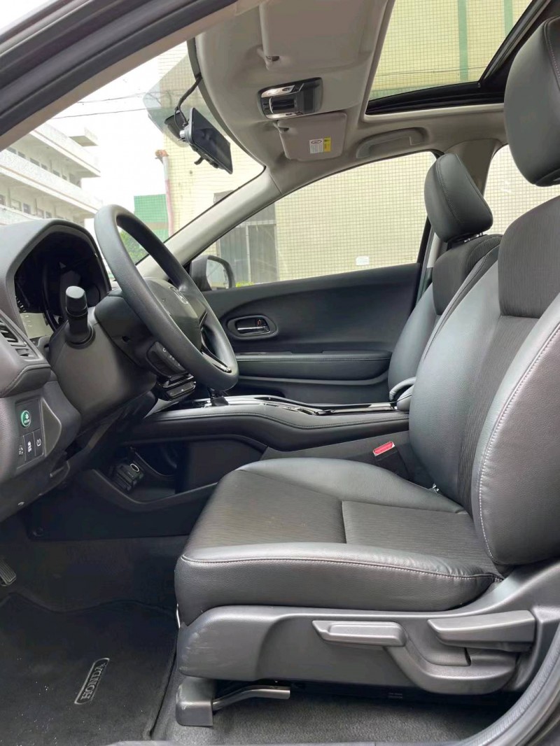 中山21年本田缤智9