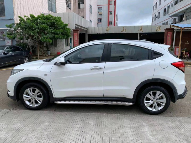 中山15年本田缤智6