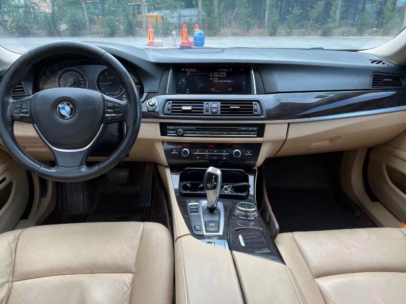 青岛15年宝马5系5