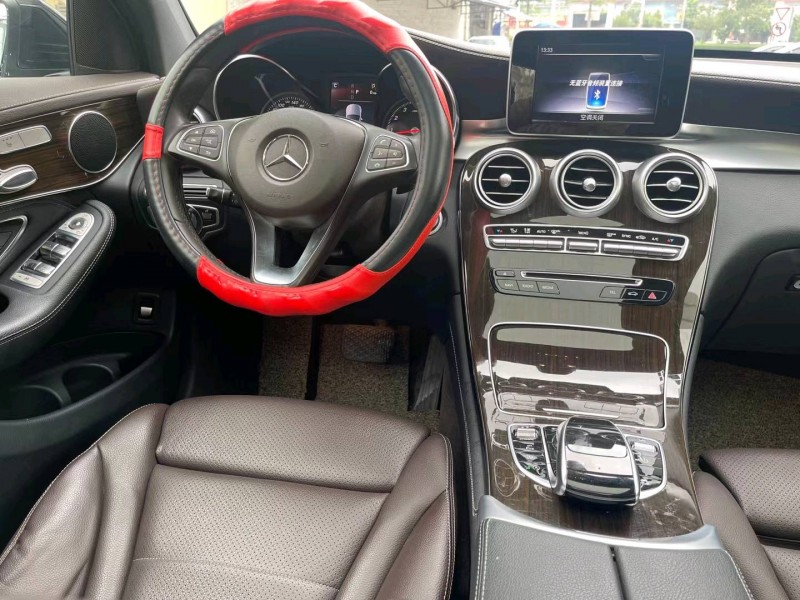 中山18年奔驰GLC8