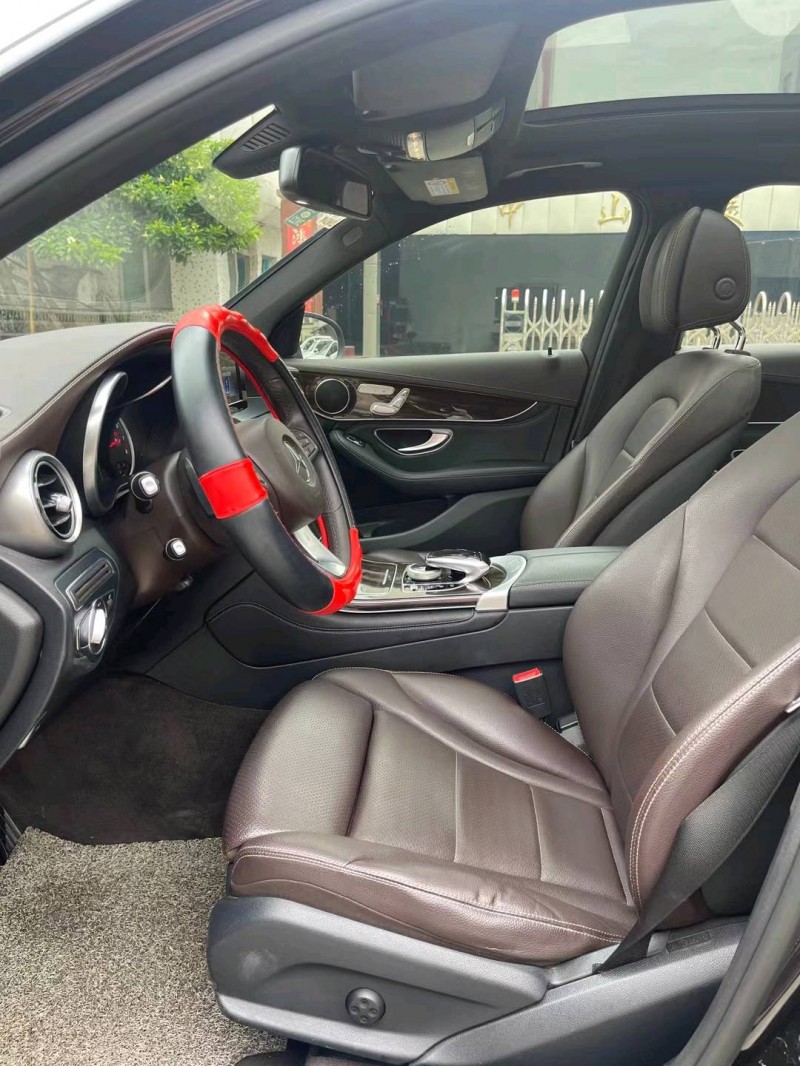 中山18年奔驰GLC9