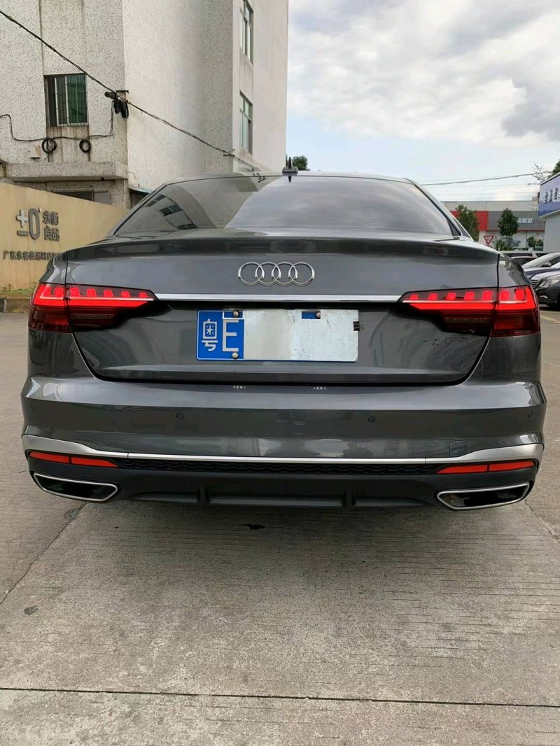 中山21年奥迪A4L4