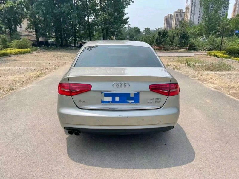 北京15年奥迪A4L9