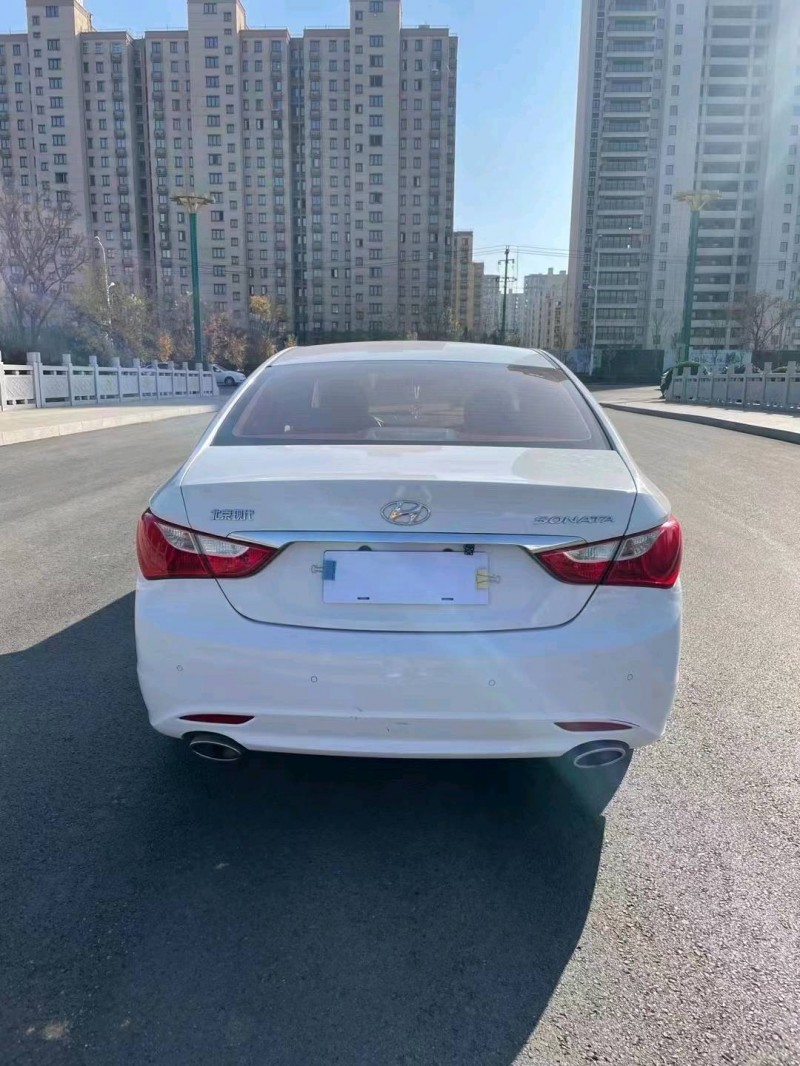 徐州16年现代索纳塔八3
