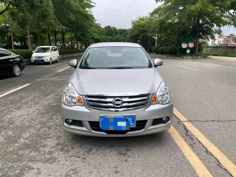 佛山17年日產軒逸1