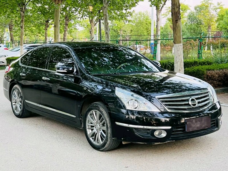 聊城15年日產天籟3