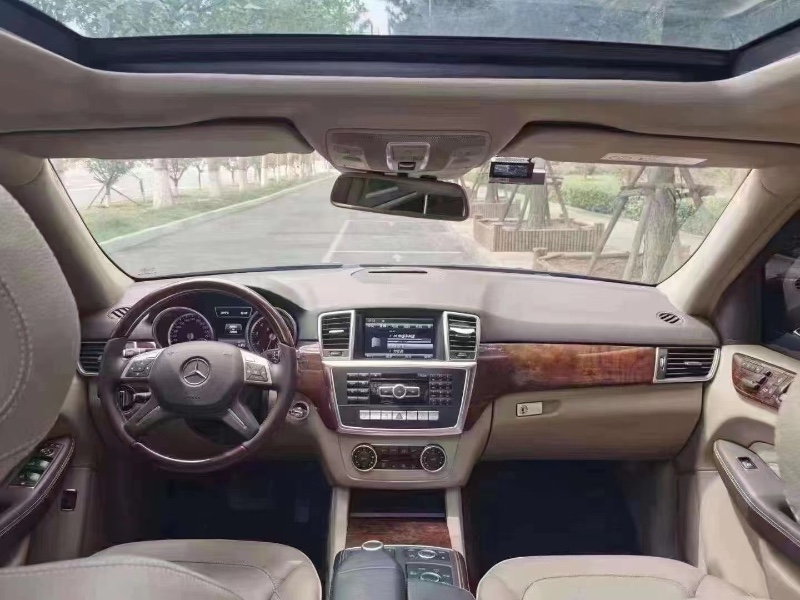 青岛14年奔驰ML2