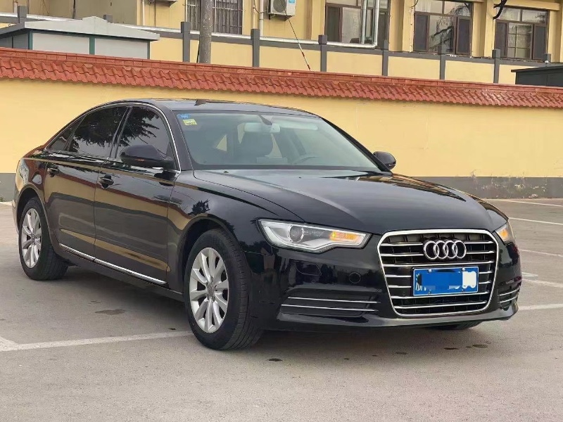 青岛13年奥迪A6L8