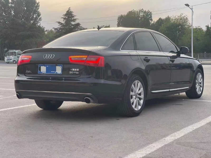 青岛13年奥迪A6L2