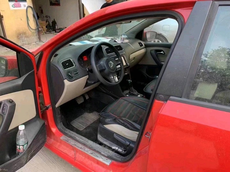 北京12年大众polo3