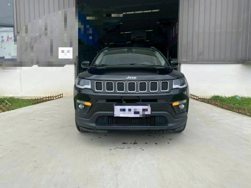 潛江18年Jeep指南者1