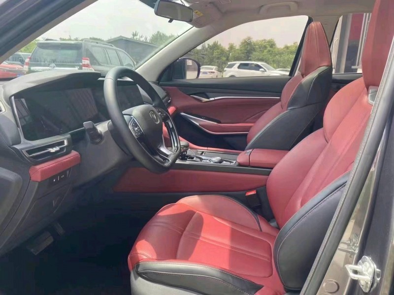 潛江20年長安汽車CS756