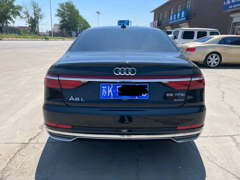 天津18年奧迪A8L7