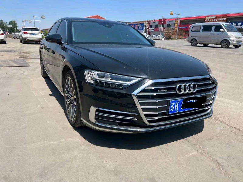 天津18年奧迪A8L4