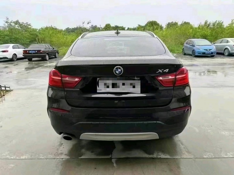 潛江16年寶馬X42