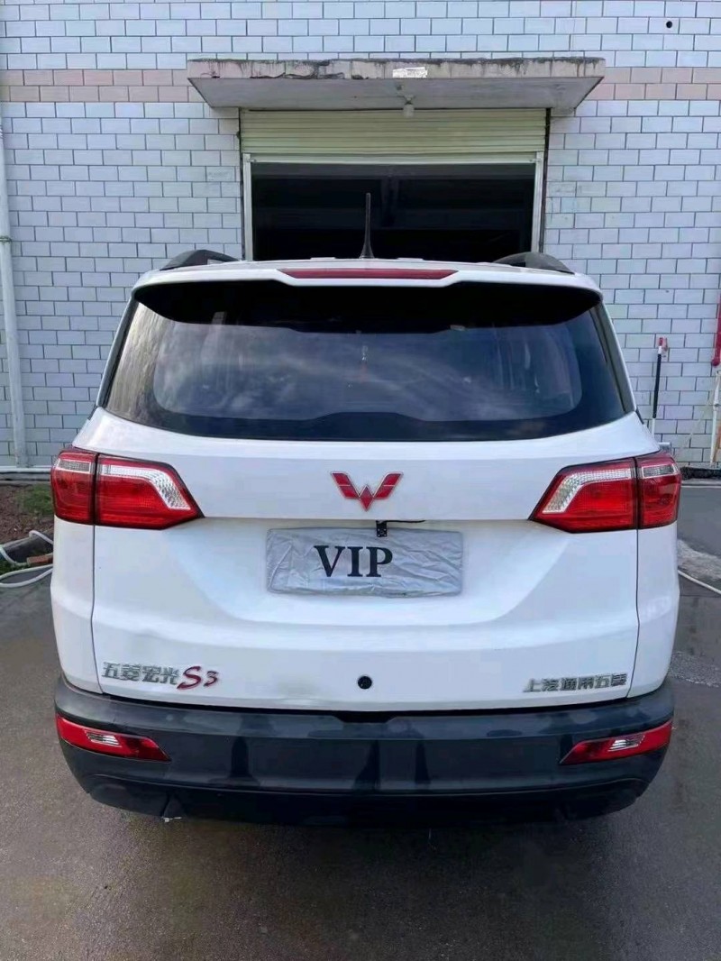 成都22年五菱汽車星辰1