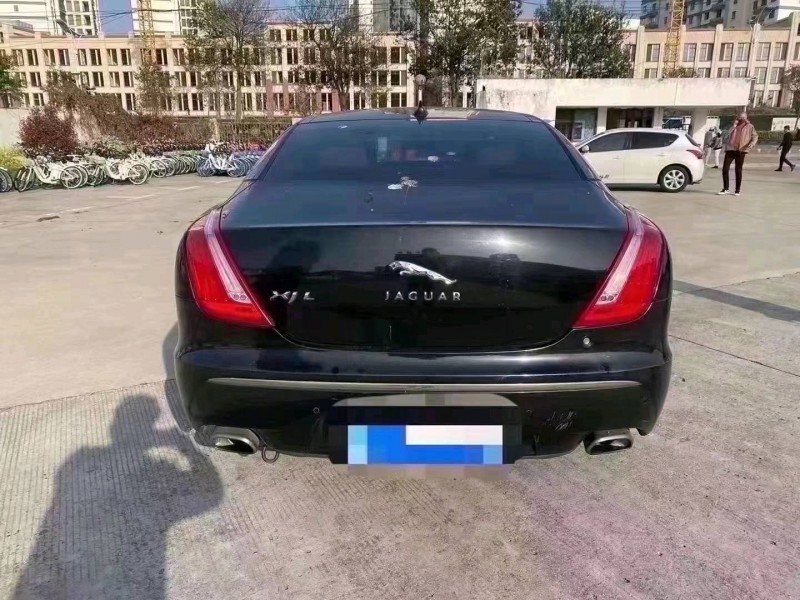 南通13年捷豹XJL5