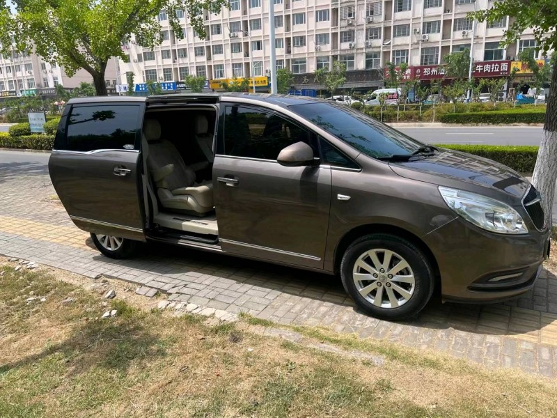 徐州18年别克GL88