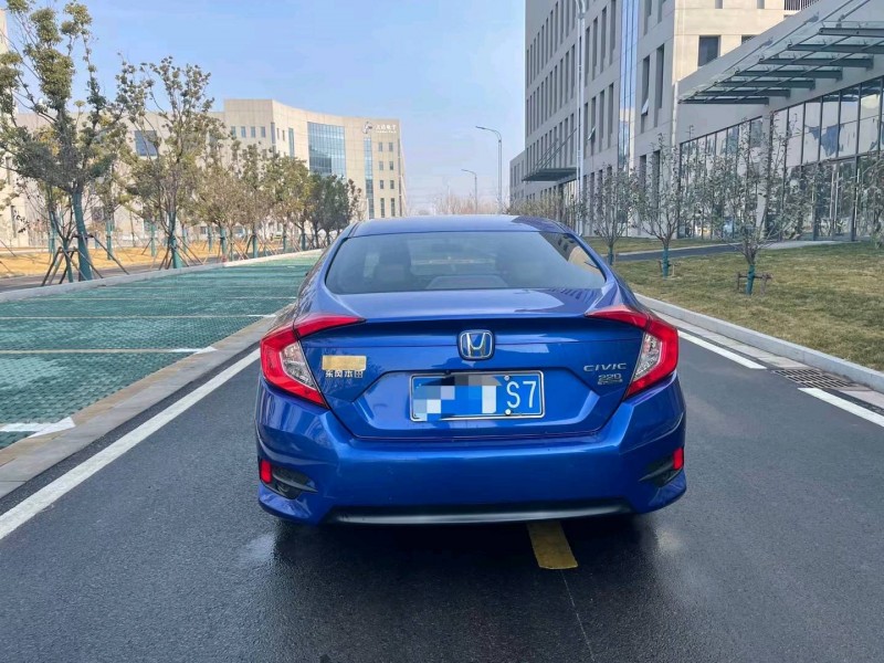 徐州17年本田思域8