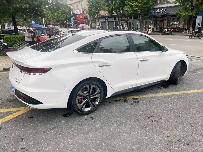 廣州20年現代菲斯塔9