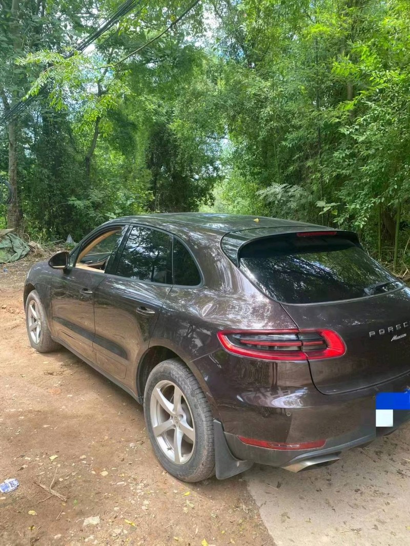 景德鎮15年保時捷Macan5