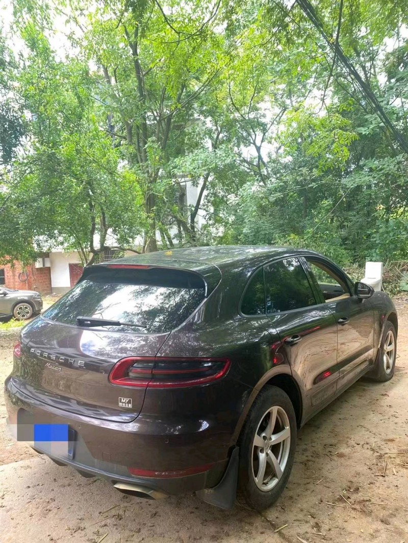 景德鎮15年保時捷Macan6