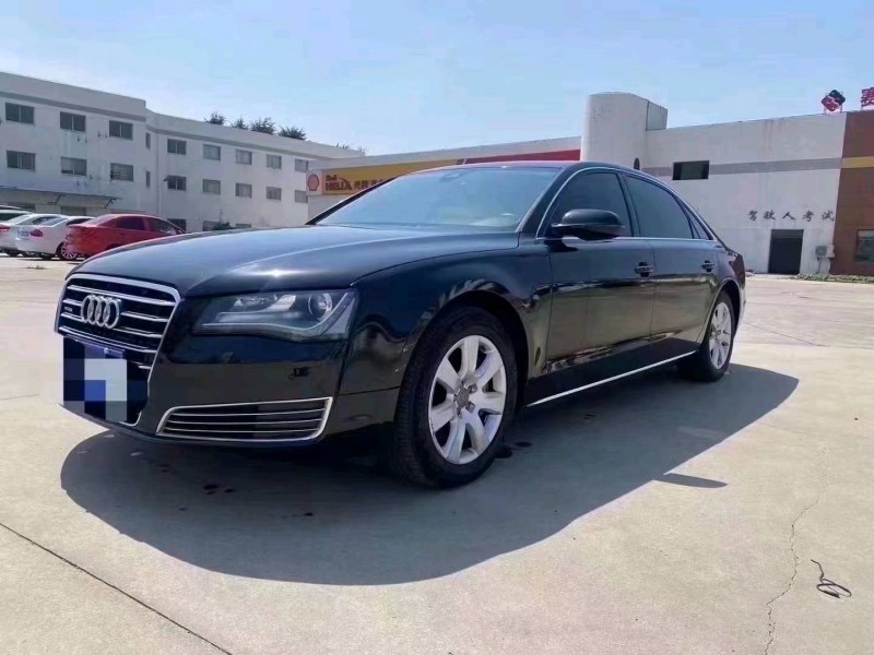 萍鄉13年奧迪A8L9