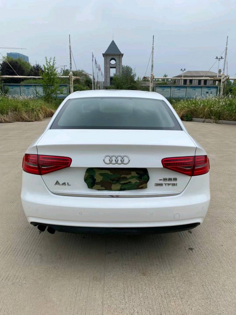 徐州14年奥迪A4L9