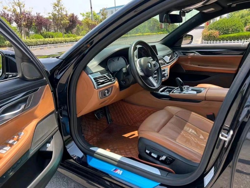 盐城18年宝马7系4