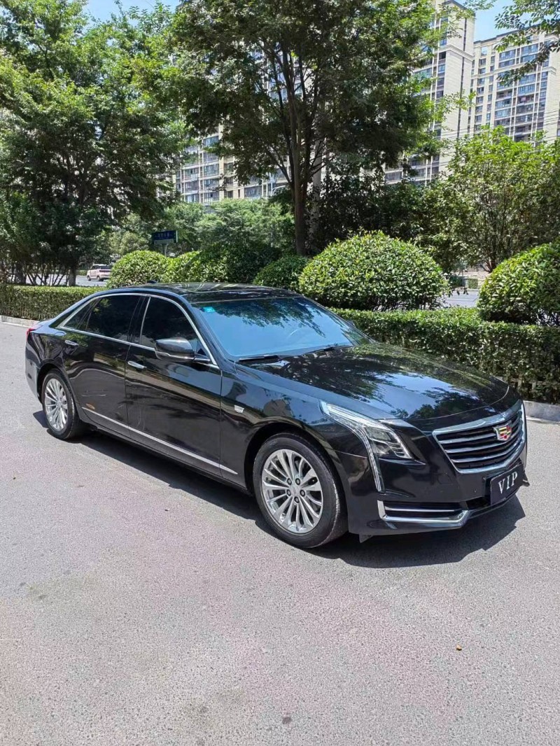 安慶18年凱迪拉克CT67