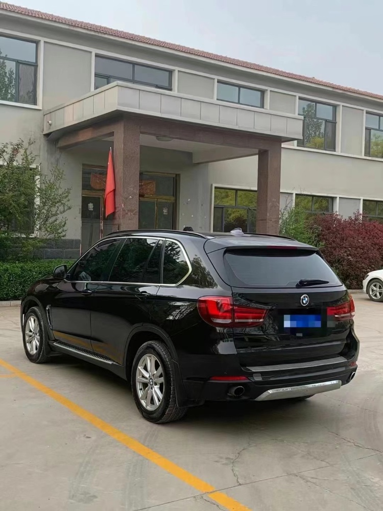 青岛15年宝马X57