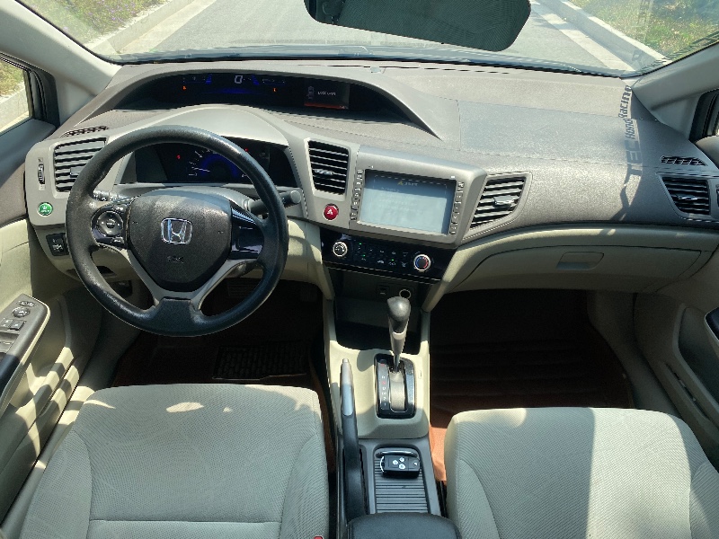 泰州14年本田思域2