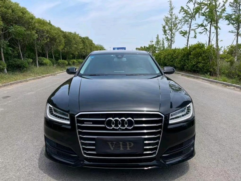 盐城18年奥迪A8L1