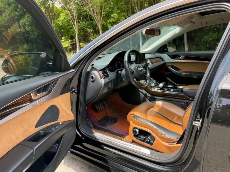 盐城18年奥迪A8L4