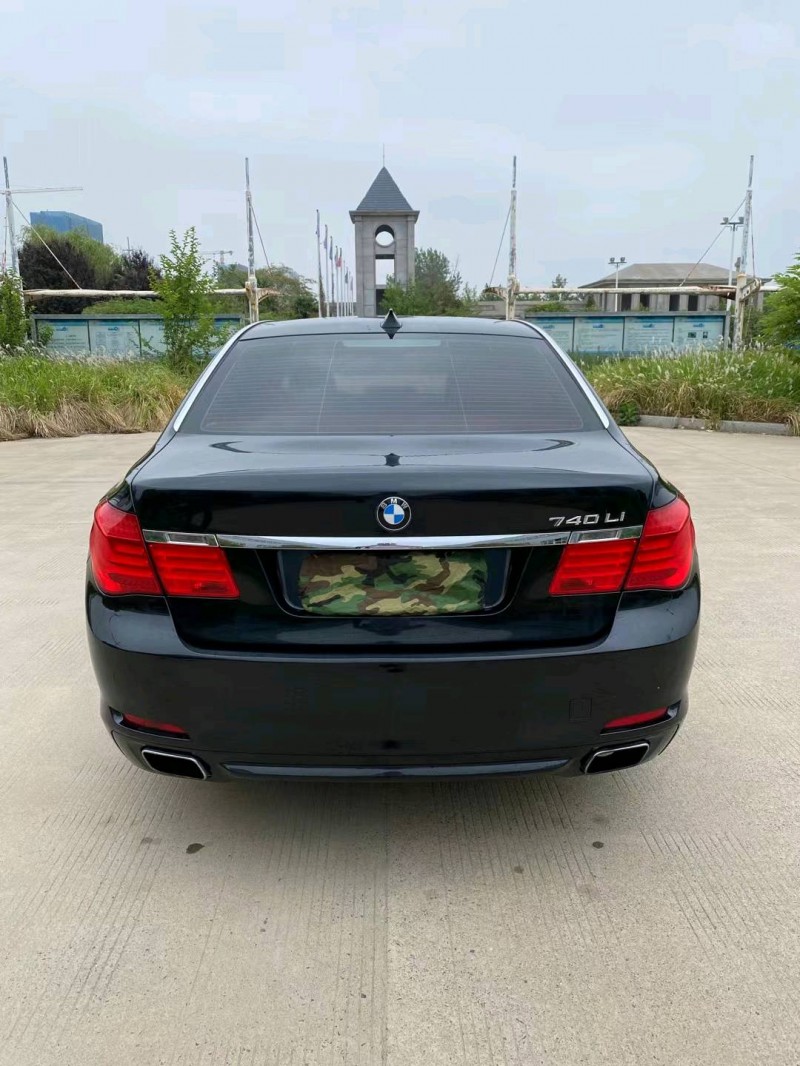 徐州10年宝马7系9